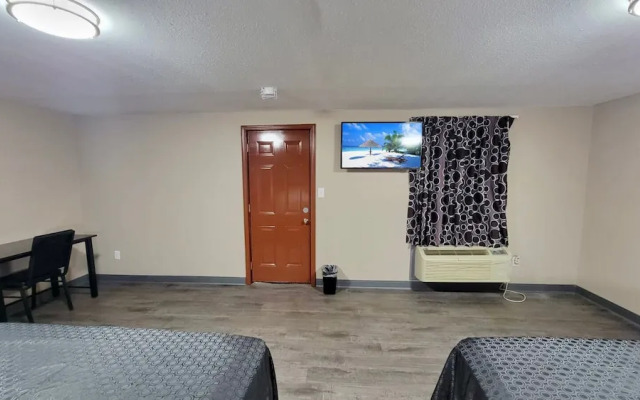 Budget Inn & Suites