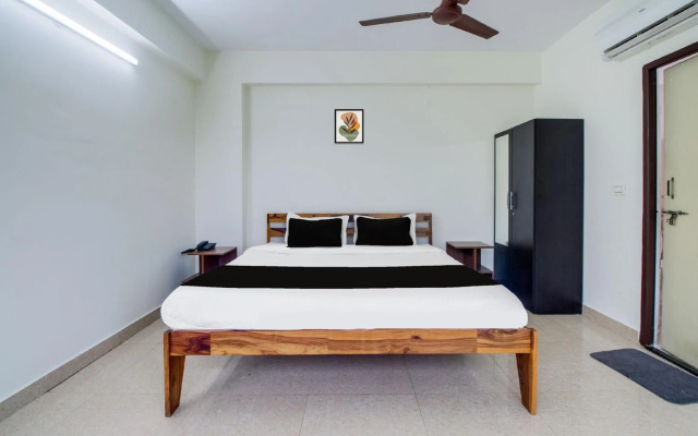 OYO Flagship 67556 Paramount Hotel