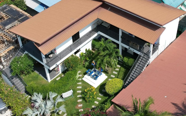 Hotel Lotus Bleu