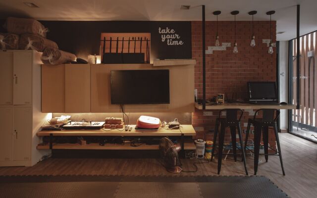 Cazz Hostel