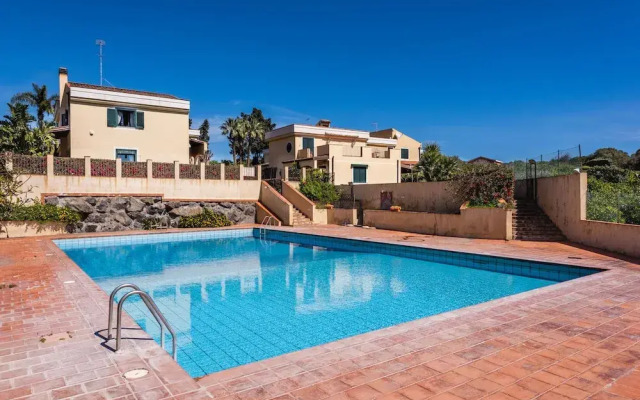 Villa Leone with Pool by Wonderful Italy