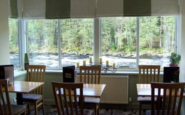The Inn On The Tay