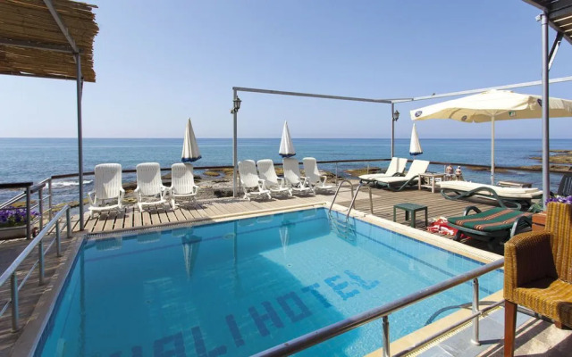 Yali Hotel