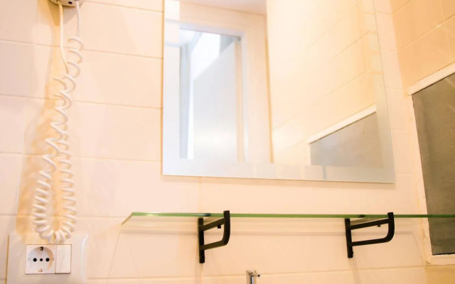 St. Peter Central Rooms B&B