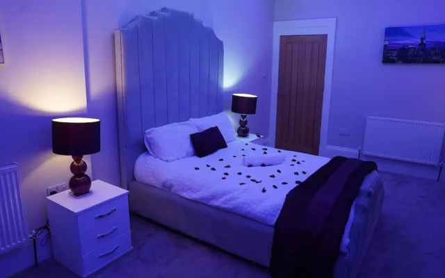 Imperial Suites Apartment in Bradford