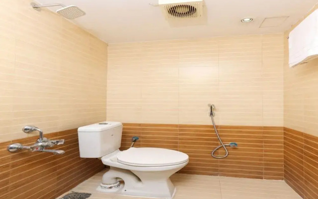 OYO Rooms Poonamallee Bangalore Chennai Highway