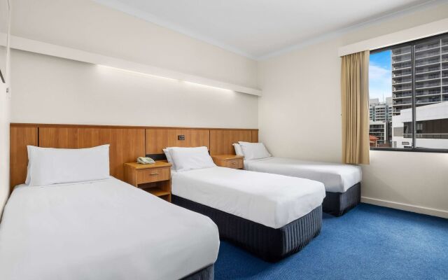 Metro Hotel Perth City