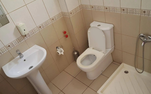 Kartal Hotel