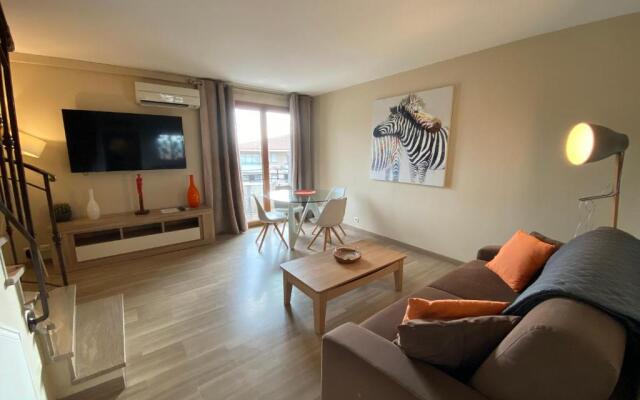 Eden Palace Apartment