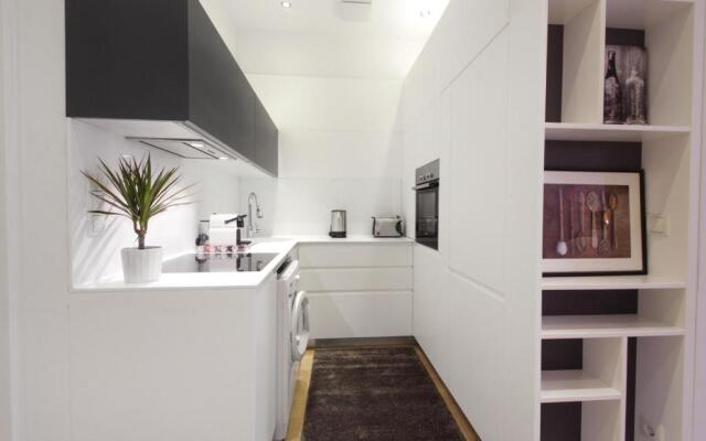 Ana Maria Apartments