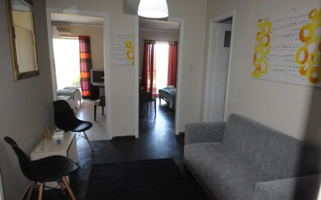 Kinetta Apartments