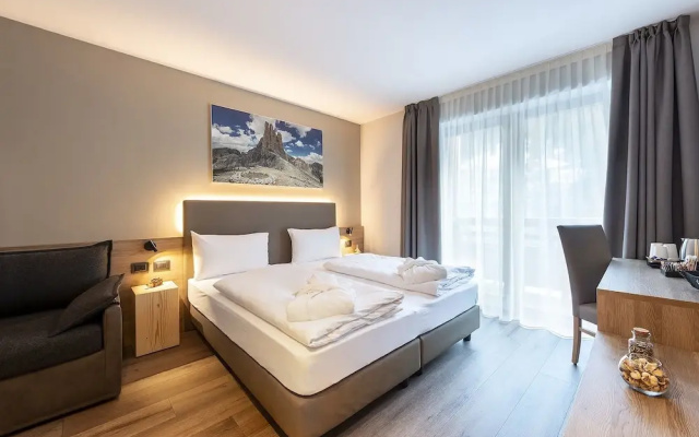 Chalet Aster