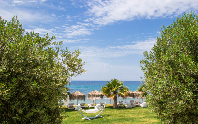 Nefeli Villas and Suites
