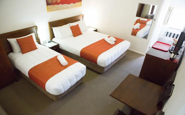 Colonial Lodge Motor Inn Yass