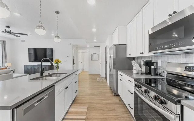 Starlight Crossing 4 Bedroom Condo