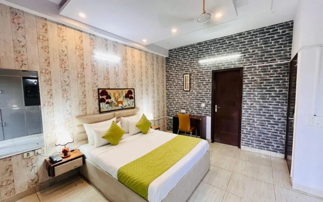 City Stay _ Sector 19