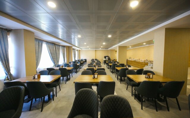Taht Palace Hotel