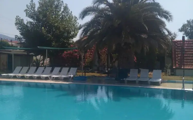 Ares Tatil Koyu