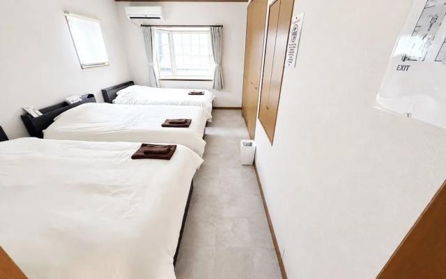 Yamanoyado TSURU – Guest Rooms – Osaka