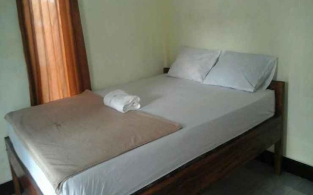 Pedek Homestay – Guest Rooms – Kecamatan Praya Barat