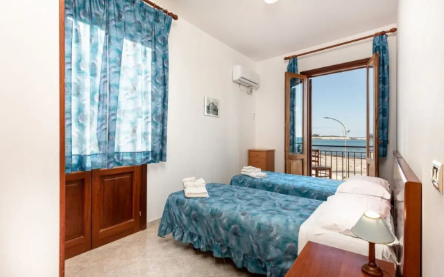 Beach Apartments Trilo