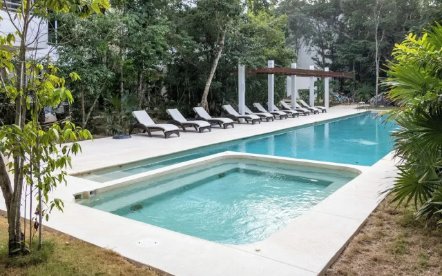 Modern Apt Tulum with 2 BDR Gym & Pool