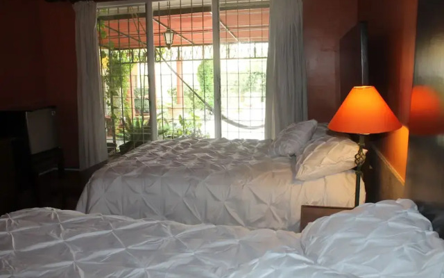 Hotel&Art Gallery Casona de los Milagros