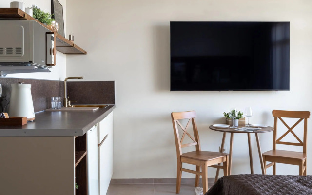 Sandro Palace na Lesnoy (Sandro Pelas)