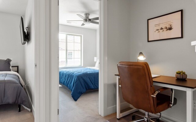 Southern Escape by RedAwning