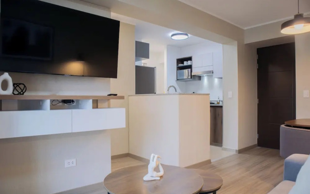 Arandanos by Wynwood House