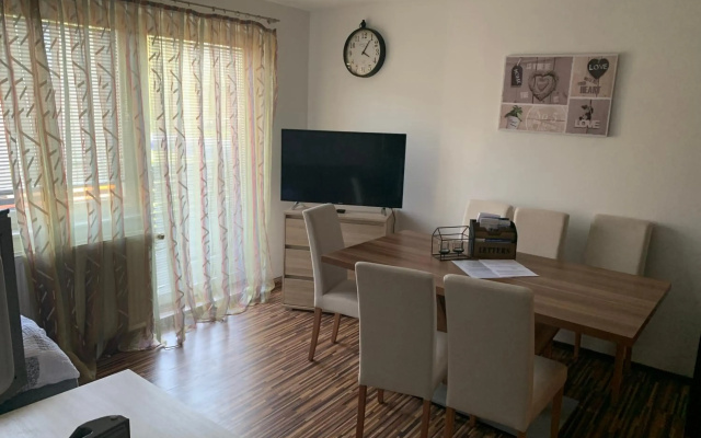 Nexis Apartment 10