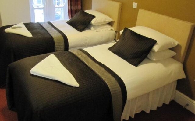 Elgano Hotel