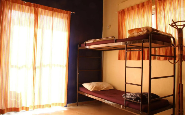 Hayarkon Hostel