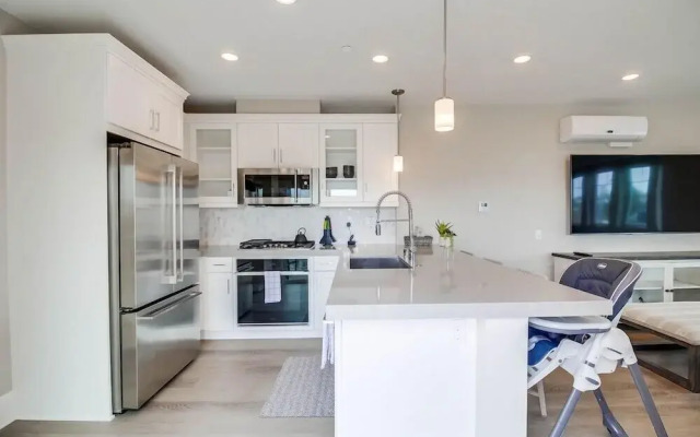 Santa Barbara Loft