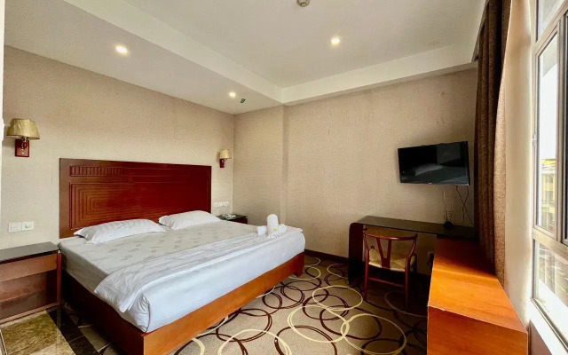 Fan Holiday Hotel By Glex