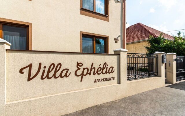 Apartmanovy dom Villa Ephélia