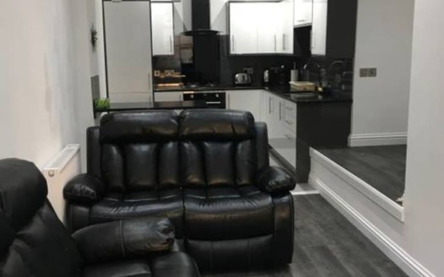 1 Bedroom Apartment in Brunstfield Edinburgh