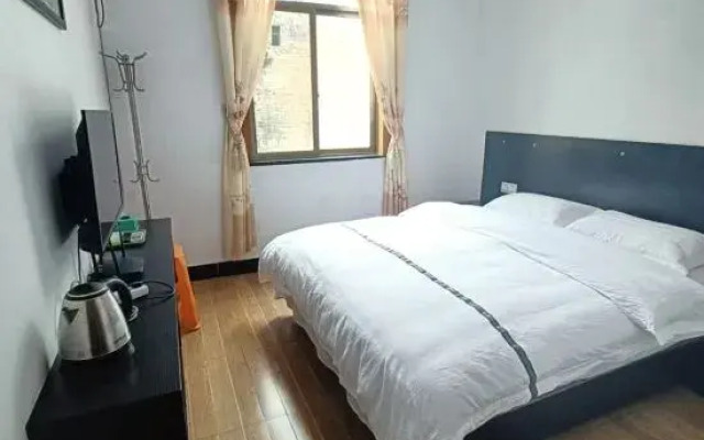 Jiangling Guesthouse