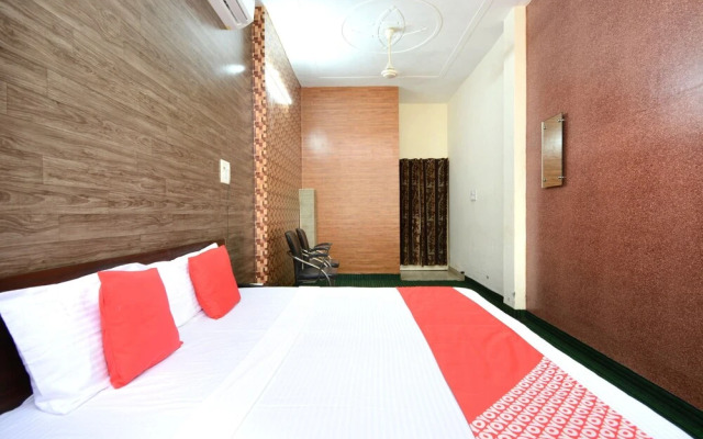 Oyo 33024 Urban Guest House