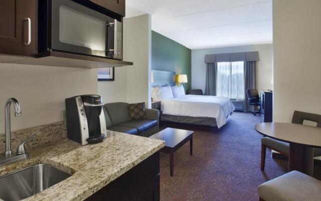 Holiday Inn Express Hotel & Suites Saginaw by IHG