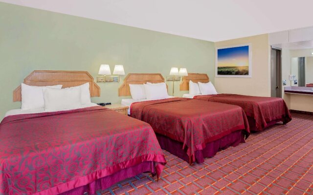 Days Inn Williamsburg