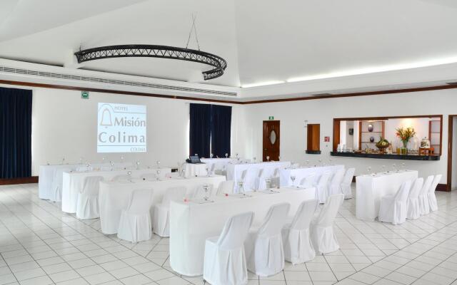 Mision Colima Hotel