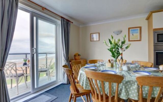 Flat 28 Clifton Court