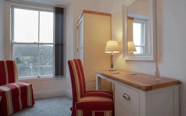 Charming 1BR - Town Centre-parking-stunning Views