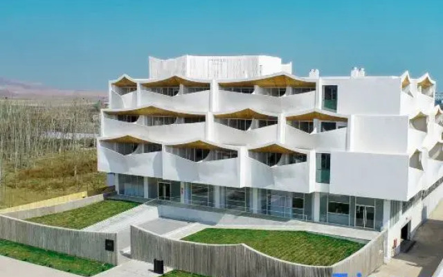 Yuntaishan sky courtyard hotel