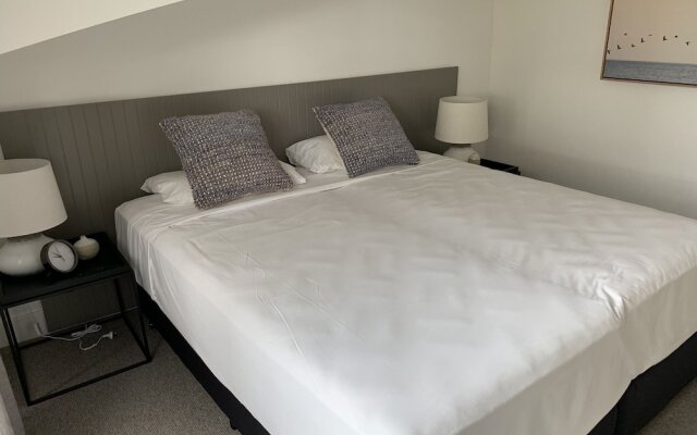 Wentworth Park Apartments