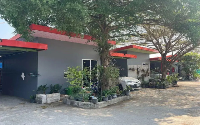 Ruai Thong Pong Pai Resort