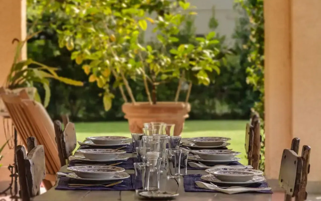 Forte dei Marmi renewed 6 bedroom villa