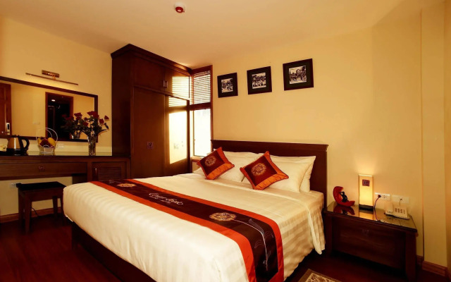 Centre Point Hanoi Hotel