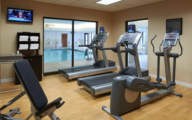 Courtyard by Marriott Kansas City Overland Park/Convention Center